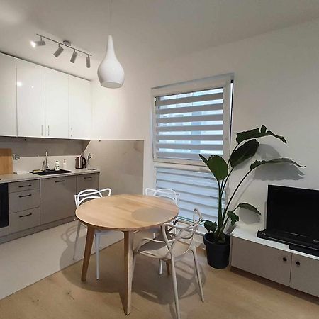 Solaris Bella Apartment- Tauron Arena คราคูฟ ภายนอก รูปภาพ